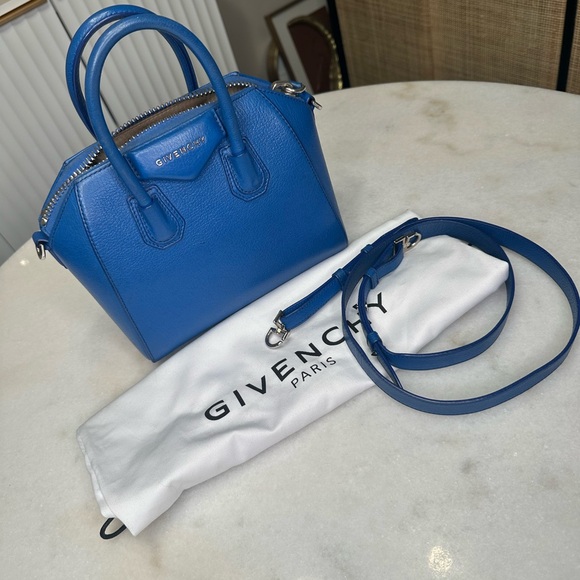 Givenchy Blue mini antigona crossbody - Picture 11 of 12